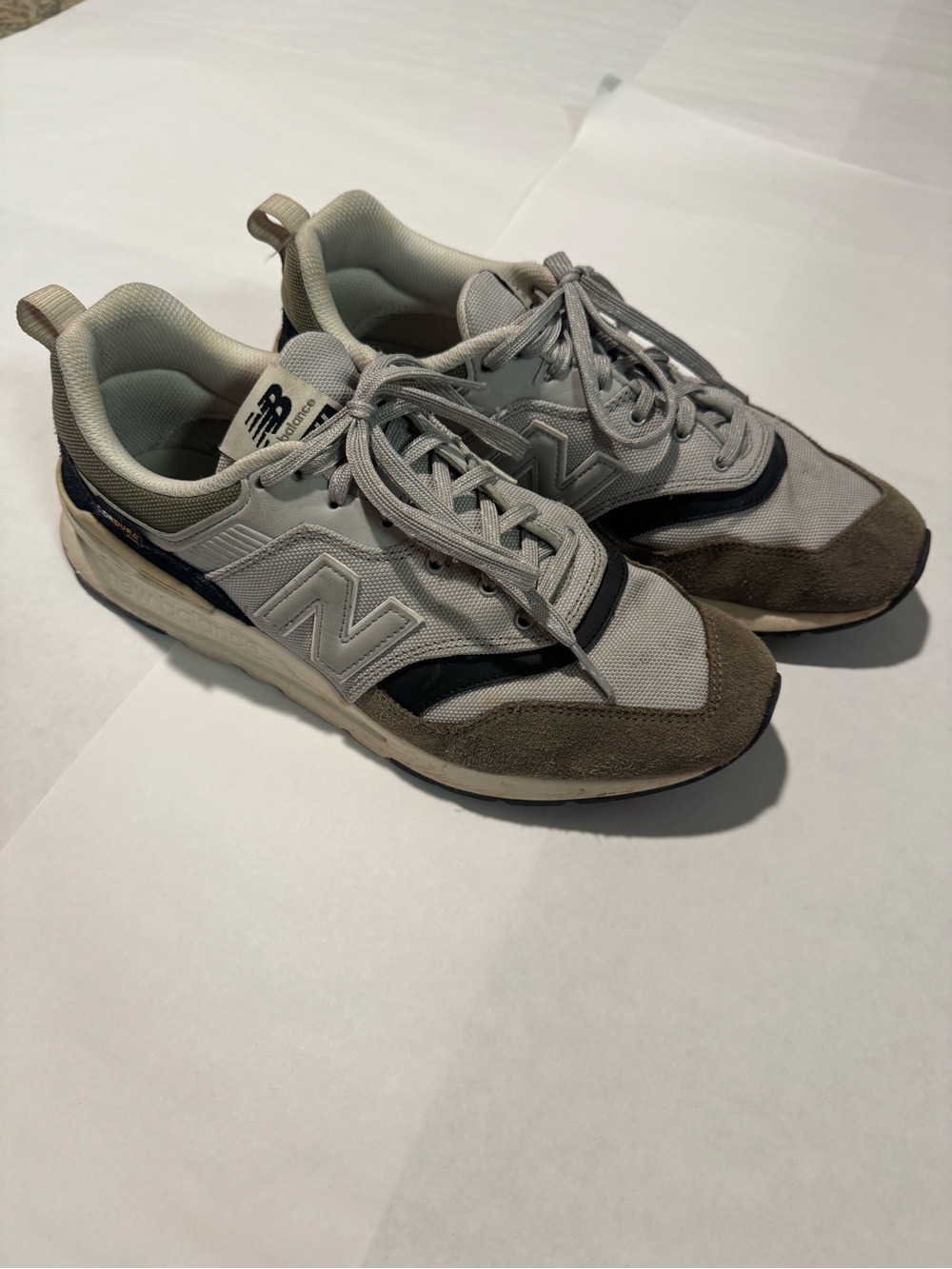 New Balance Men’s Gray and Navy 990-Style Sneakers